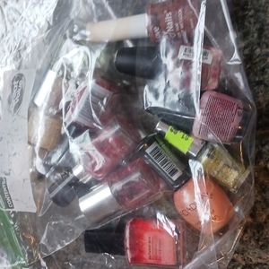 Beauty Nail Polish 11 Bottle Assortment